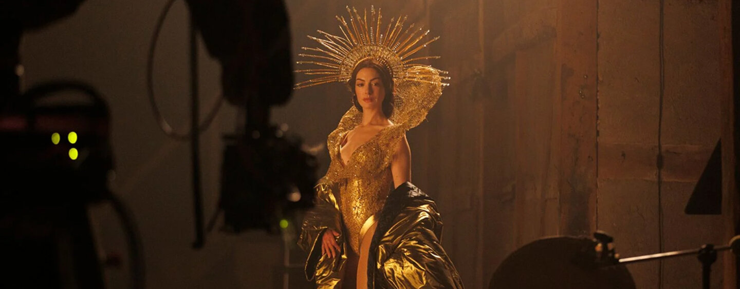 banner_mother_mary